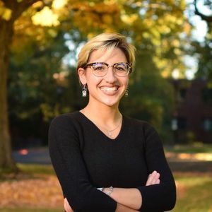 Meet your Posher, Isabel